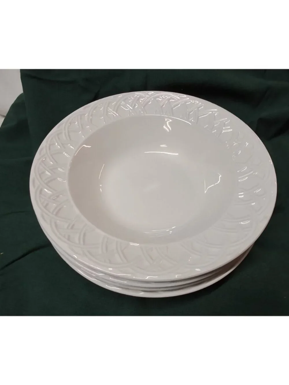 Pier 1 White Basket Relief Soup Stoneware Pasta Bowls Made In Italy Set Of 4